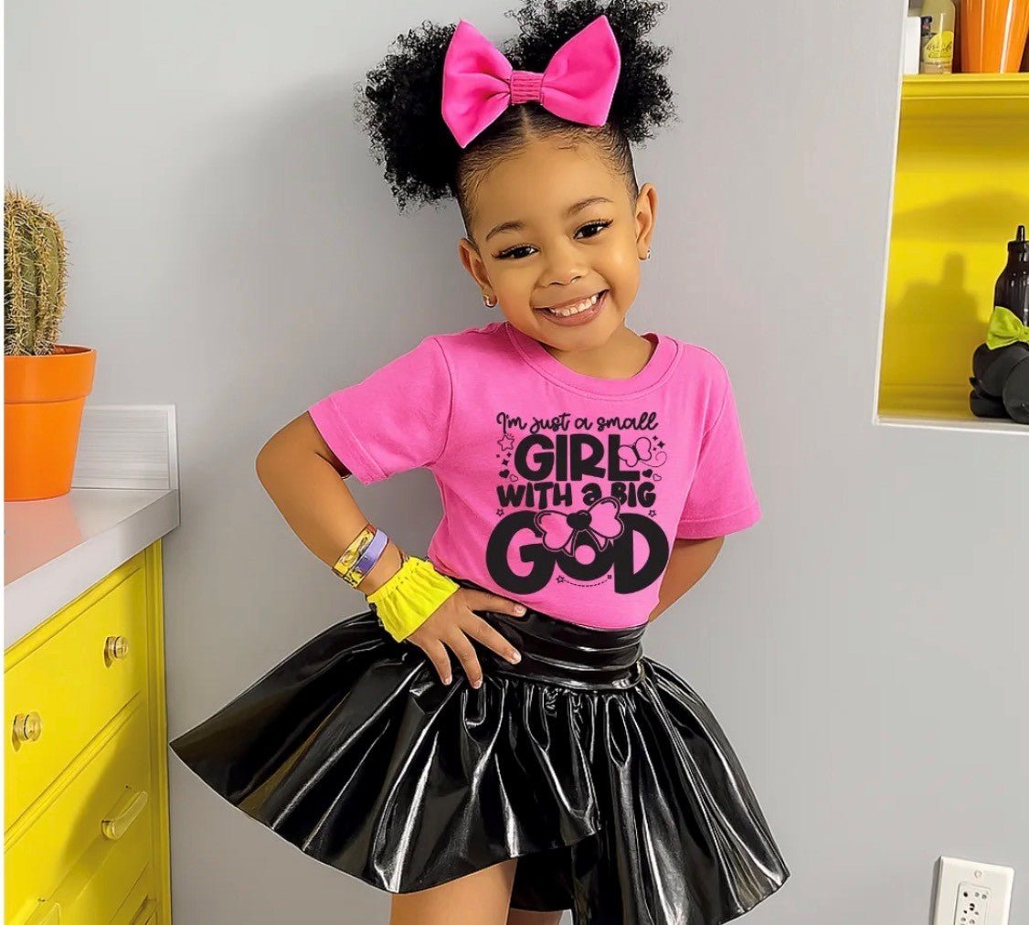 I'm Just a Small Girl with a Big God - Kids T-Shirt - My Prayer Closet